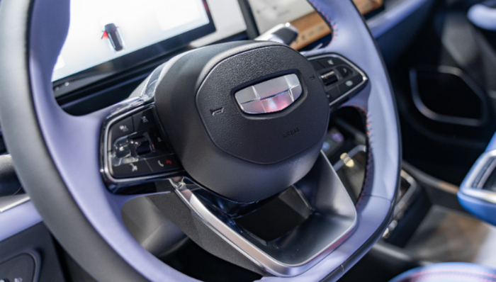 吉利汽車,智能汽車,魅族,華為,小米