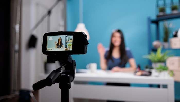 因谩骂品牌被判罚30余万元,徕芬科技与主播纠纷案有何启示?