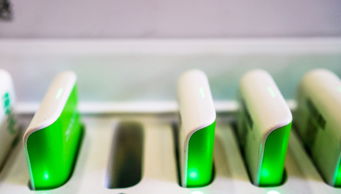 共享充电宝,涨价,盈利模式,