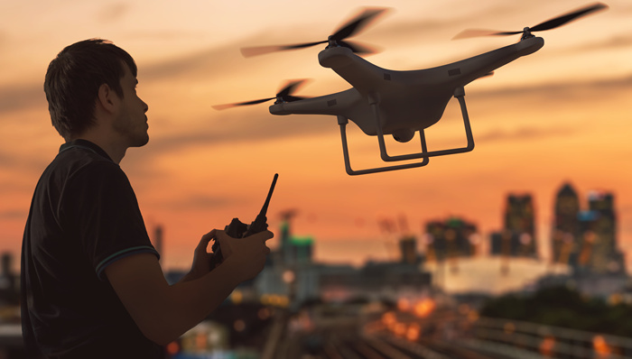 盘前机会前瞻|续航提高6倍!氢能无人机迎来技术突破,这几家公司在氢燃料电池关键材料和储氢方面优势明显(附概念股)