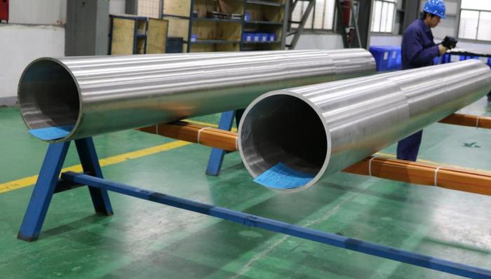 萬(wàn)千氣象看上海 | 將合金進(jìn)口價(jià)格打下來(lái)一半，上海一郎合金今年要擴(kuò)產(chǎn)十倍 | 尋找中國(guó)經(jīng)濟(jì)新動(dòng)能