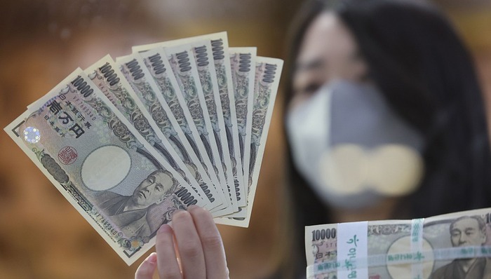 日元贬值