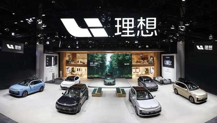 电厂丨裁员、新车推迟、降销量目标,理想汽车在MEGA失利后急刹车