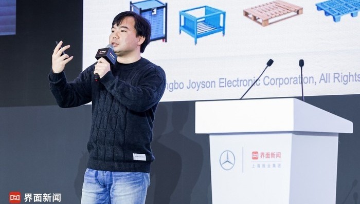 界面财经年会 | 均普人工智能与人形机器人研究院院长兼首席科学家郭继舜：未来2-3年，人类可能以一辆低端车的价格拥有一台人形机器人