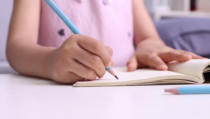 【觀察】作業(yè)熔斷機(jī)制，能否熔斷家長焦慮感？