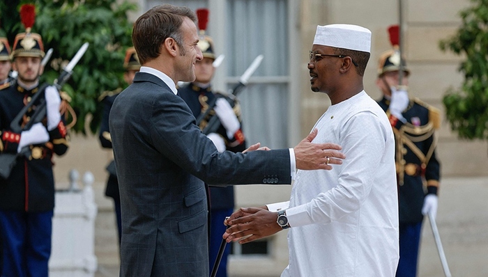 乍得,法國,美國