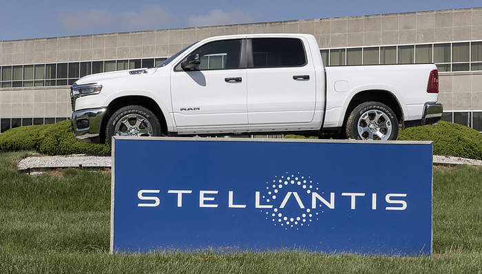 Stellantis精简组织架构,新任命Jeep、标致等品牌负责人