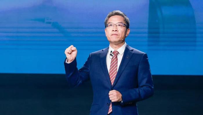 周治平履新兵装集团,任职东风汽车集团总经理不到一年