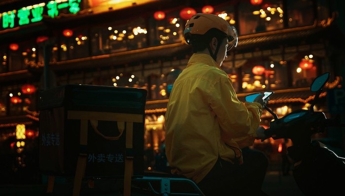 上海声音,在沪全国人大代表,上海市高级人民法院,数字经济,饿了么,美团,京东,外卖小哥,骑手,灵活就