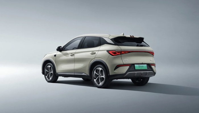 闪电快讯|比亚迪第二代元PLUS智驾版正式上市 起售价11.58万元