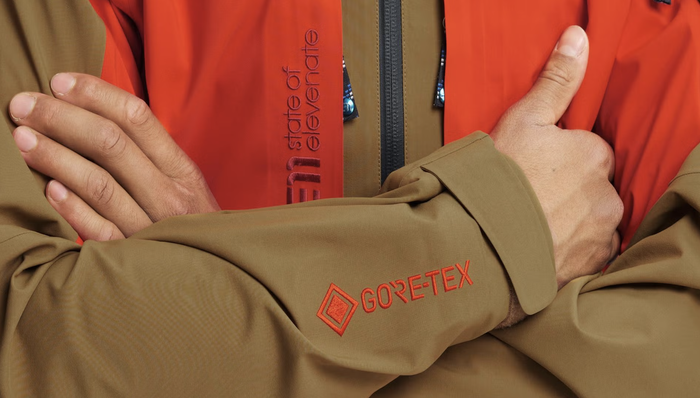 面料含氟的冲锋衣到底能不能穿?