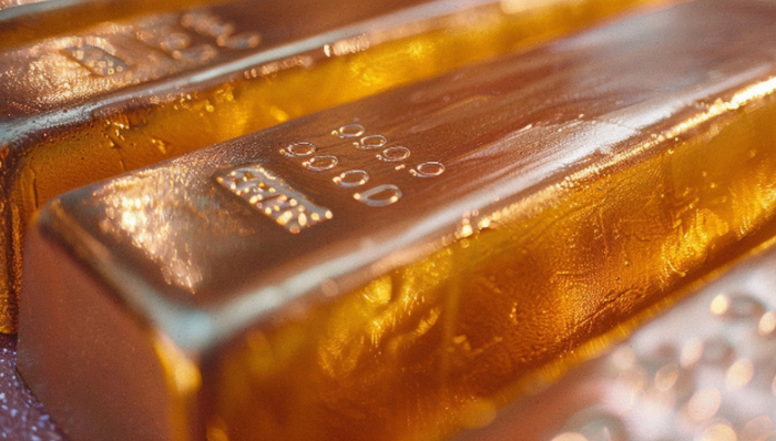 高位跳水!“黄金巨震”冲上热搜第一