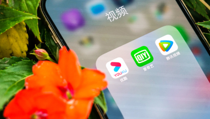 从微短剧到电商,流媒体能摸着“抖快”过河吗?