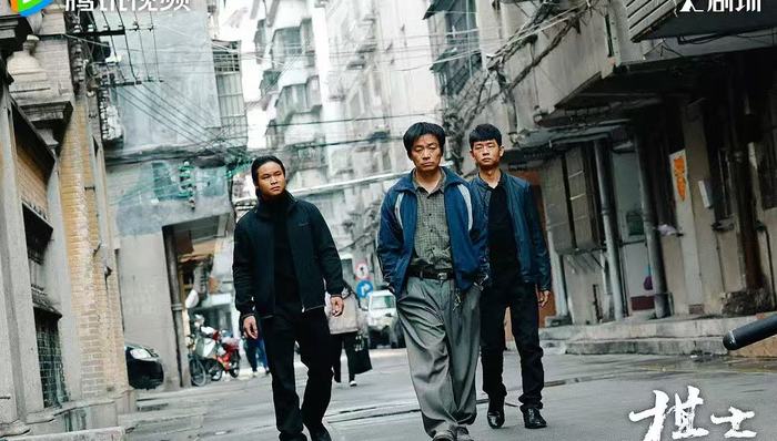 中国悬疑剧,为何走不出“小镇往事”?