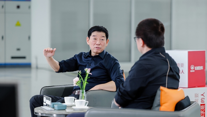 魏建军再谈汽车业价格战,降价10万元的车你敢买吗?