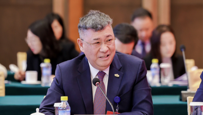 69歲張玉良繼續(xù)掌舵綠地，“二次創(chuàng)業(yè)”之路步履維艱