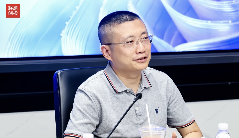 对话联想创投王光熙：具身智能行业估值有泡沫，需要一两年消化|界面新闻 · 科技