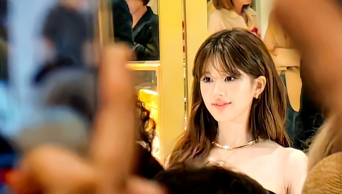 赵露思深夜发文控诉经纪公司违背相关承诺,银河酷娱回应