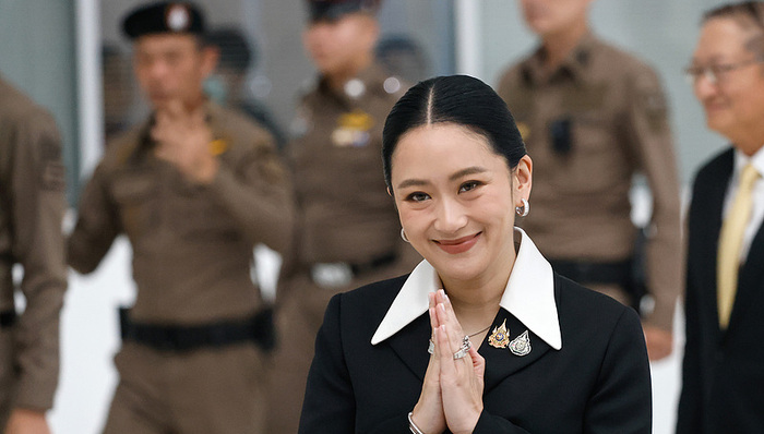 生日当天佩通坦出庭作证,泰国宪法法院将于下周五决定其总理命运