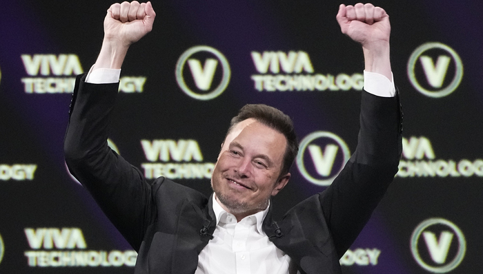 被甲骨文创始人埃里森短暂超越后,马斯克重回世界首富