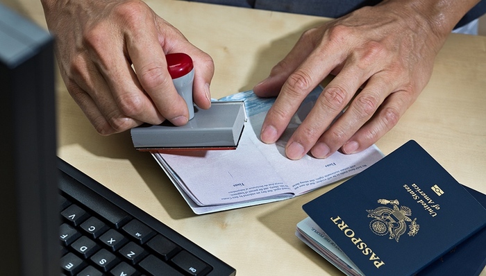 特朗普,簽證,H-1B,科技行業(yè),亞馬遜,馬斯克