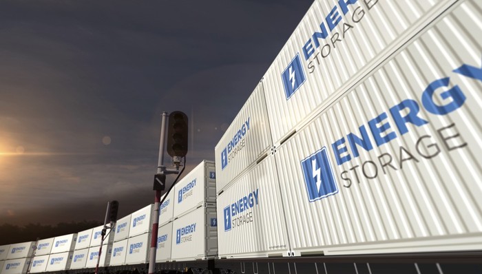 儲(chǔ)能“芯荒”引爆行業(yè)，專(zhuān)家：不應(yīng)過(guò)度興奮，要冷靜下來(lái)