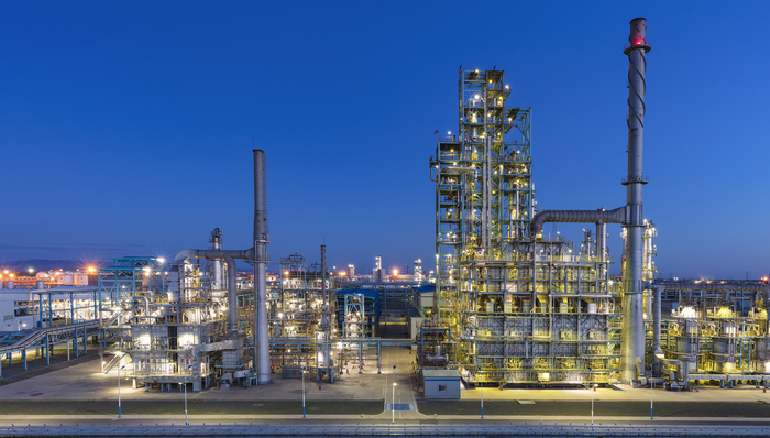 民營煉化三季度集體“回血”，有龍頭凈利增幅達1427%
