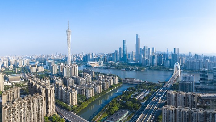 今年首个单日销售破百亿的楼盘诞生，广州顶豪终于“扬眉吐气”了