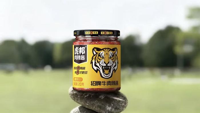 靠外賣起家的虎邦辣醬，回到老干媽統(tǒng)治的戰(zhàn)場(chǎng)