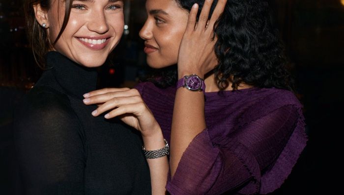 百年靈全新璞雅女表彰顯個(gè)性，斯沃琪全球首發(fā)馬年生肖表｜當(dāng)月腕表