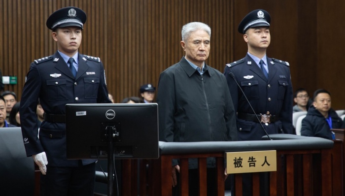 反腐聚焦