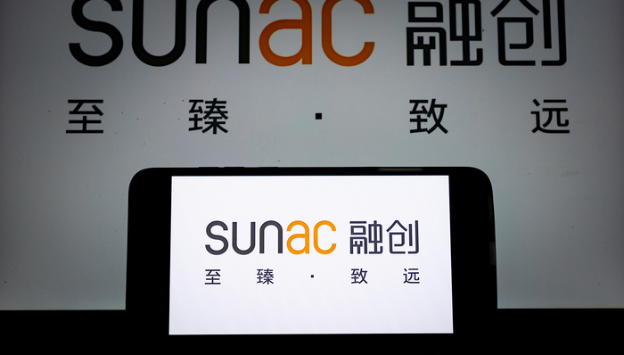 約96億美元的境外債重組全面完成，融創(chuàng)中國徹底化解債務(wù)風(fēng)險