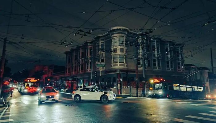 旧金山一场停电,为什么马斯克会“幸灾乐祸”? | 电厂