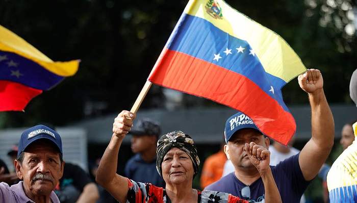 權(quán)力游戲,天下故事