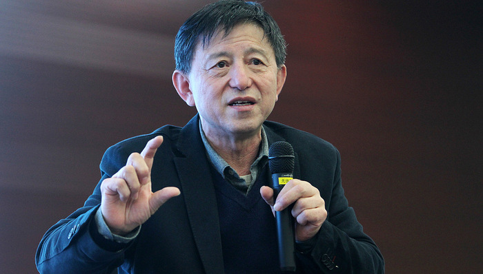 今天文科的“無用”，是在為明天的文科“偉大”做準備丨專訪趙鼎新