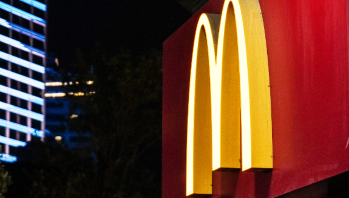 漢堡包;麥當(dāng)勞;消費(fèi)者質(zhì)疑;回應(yīng)