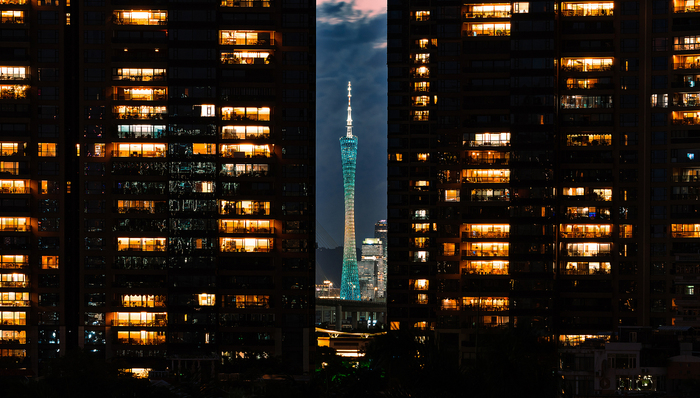 房地產,零售,寫字樓,廣州2025年;廣州寫字樓;空置壓力;科技賽道;托底需求