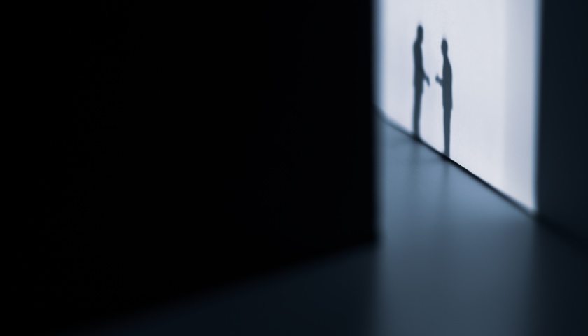 盈新发展5.2亿元跨界收购“小巨人”企业，背后有哪些蹊跷之处？