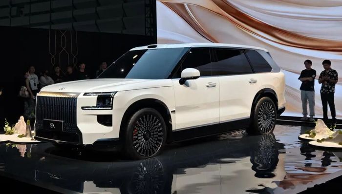 电厂 | Bigger than bigger,汽车公司开启SUV之战