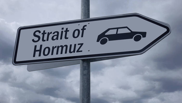 霍尔木兹;伊朗外交部;海峡通行原则
