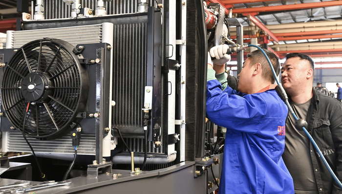 PMI,制造业PMI;荣枯线;供需两端;改善