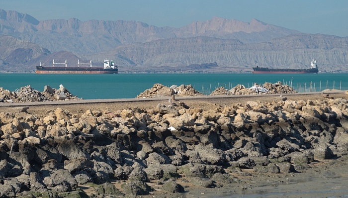 伊朗;部分国家;协议;霍尔木兹海峡;通行船只数量;回升