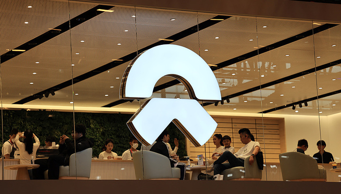 ES9上市交付;何小鹏;L4落地时间;蔚来;小鹏股价大涨