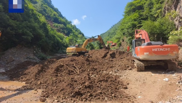 甘肃宕昌;山体滑坡;21人遇难;7名伤者无生命危险