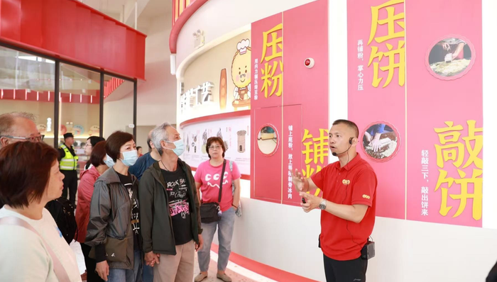 咀香园百年传奇:传统美食与现代产业的完美结合