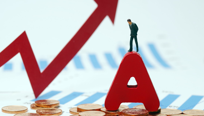 华夏中证A500ETF,A500E,股票型宽指,华夏中证A500交易型开放式指数证券投资基金,512