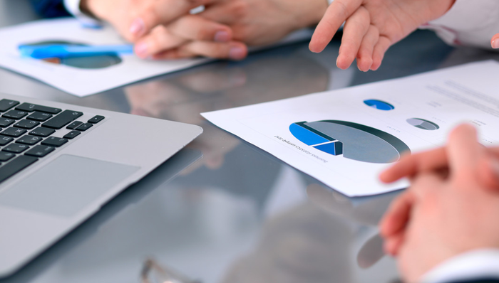 创业板继续大涨!跟吗?