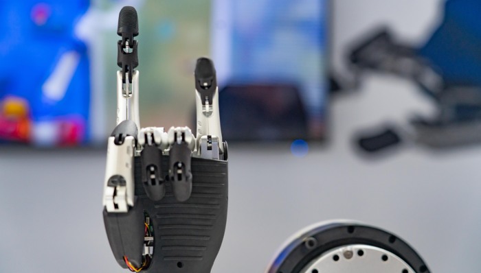 機(jī)器人,制造業(yè)風(fēng)云