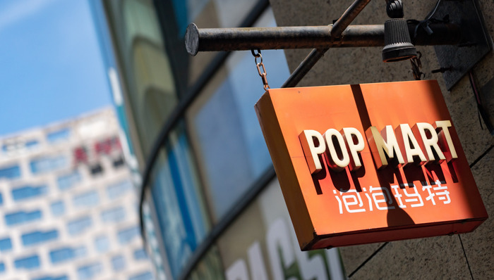 泡泡玛特;全球买家画像;人均消费超600元;新客扩张快;复购率高