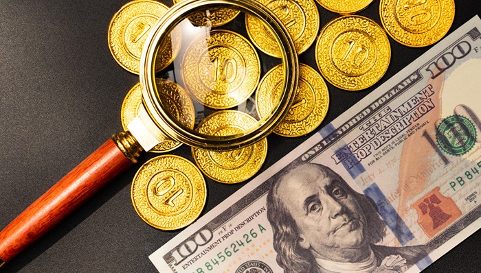 裴振華容建芬夫婦財(cái)富縮水